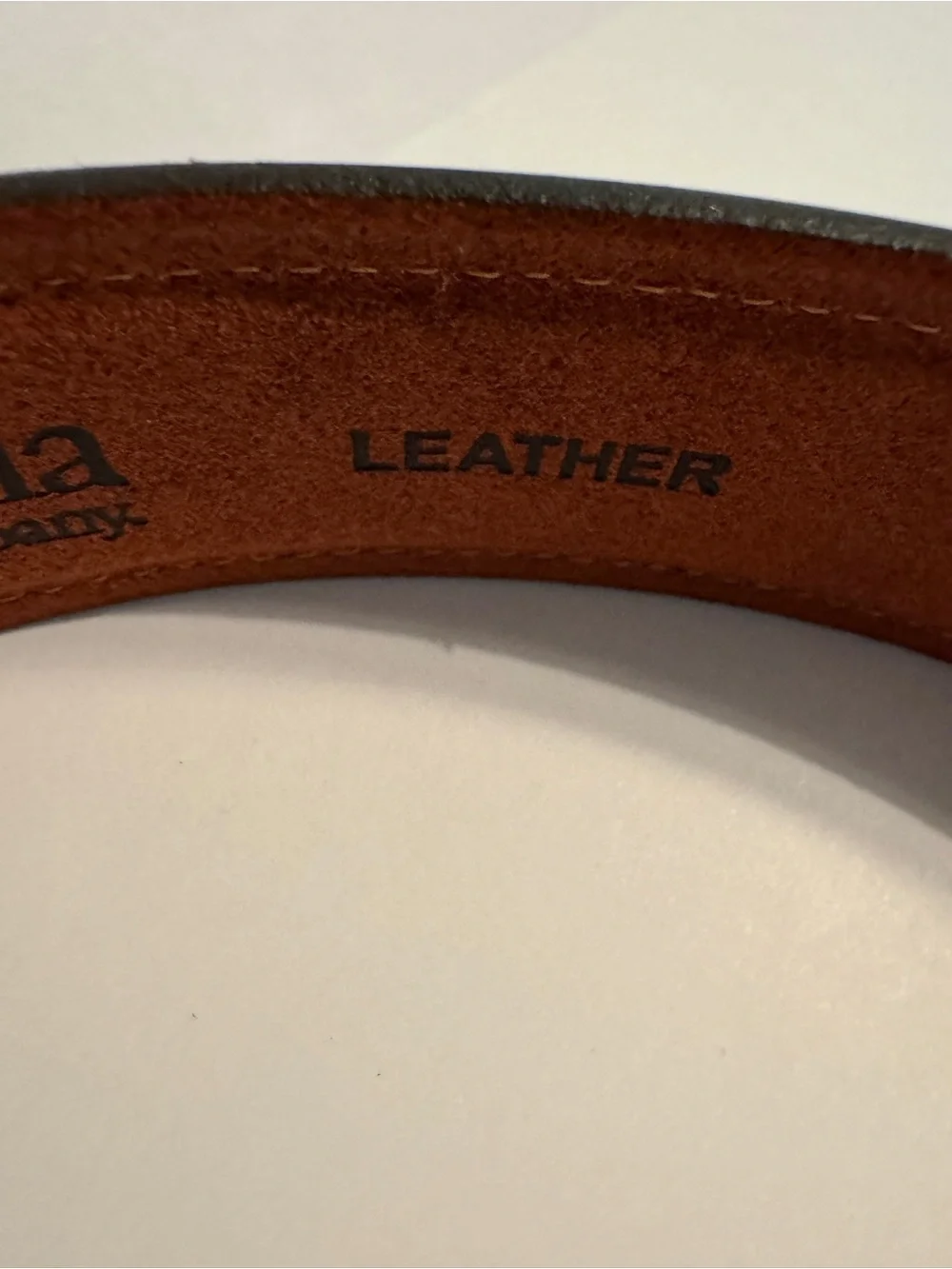 Columbia Brown Leather Casual Dress Belt with Brushed Buckle